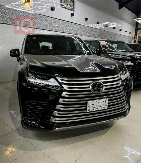 Lexus for sale in Iraq